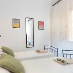 아파트 Il Cantuccio Di Vittorio - With Private Garden In The Heart Of *
