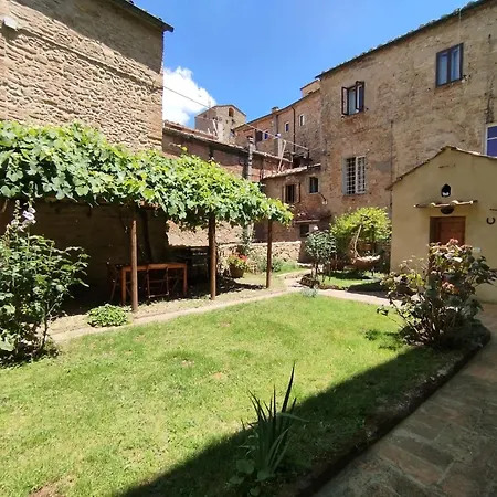 Apartment Il Cantuccio- In Centro Con Giardino *