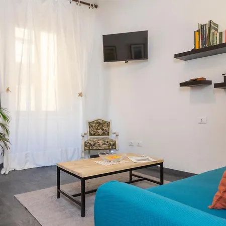아파트 Il Cantuccio Di Vittorio - With Private Garden In The Heart Of 볼테라
